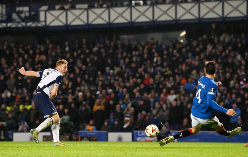 Kulusevski ghi bàn gỡ hòa cho Tottenham. Ảnh: Getty